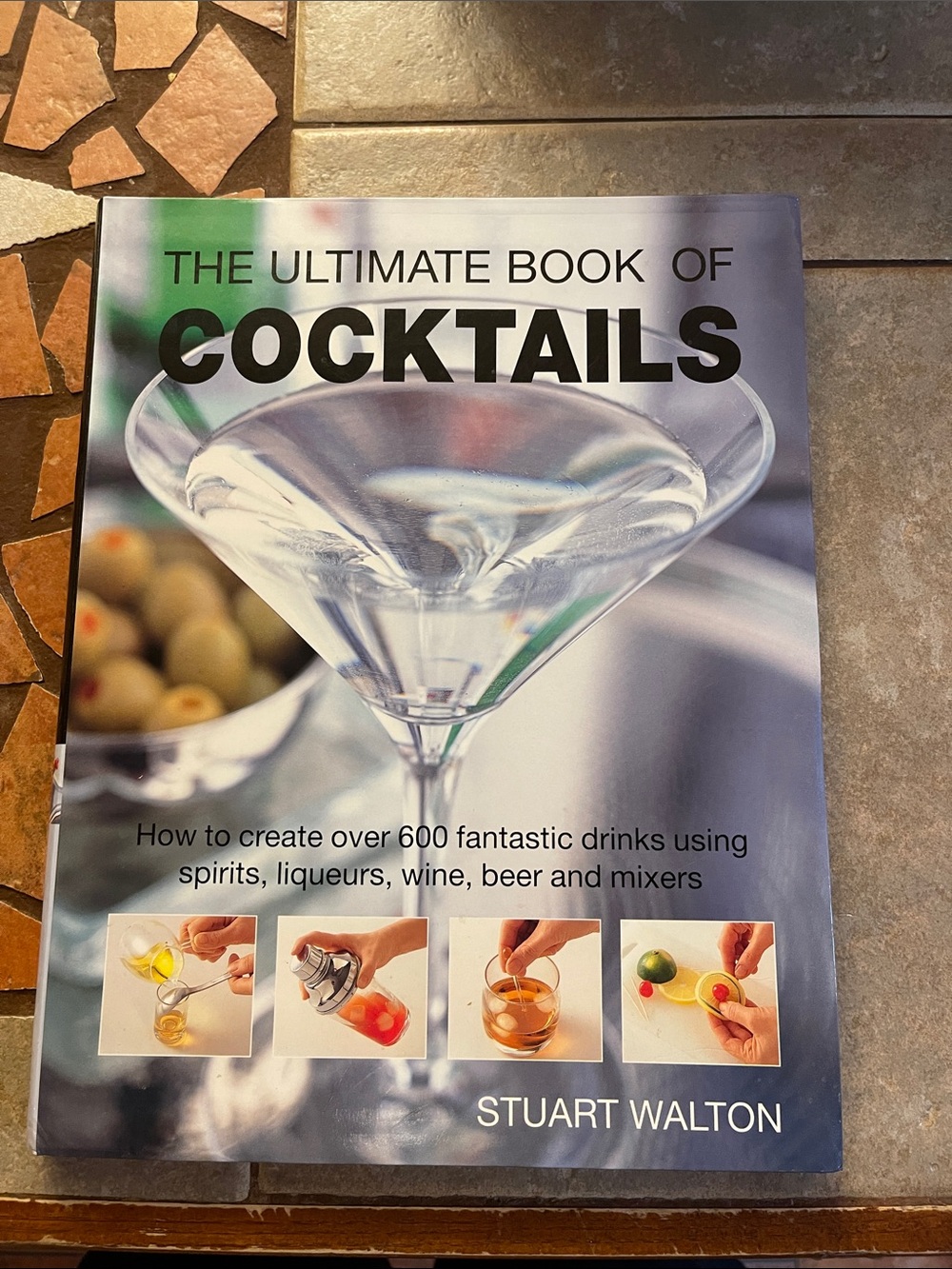 The Ultimate Book of Cocktails by Stuart Walton - Blue Cover